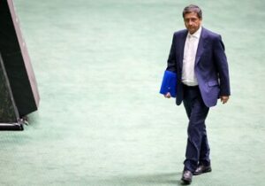 خوش‌چهره: مجلس کاری به جز استیضاح انجام دهد، مسئولیت با رئیس کل بانک مرکزی است/ جای همتی بودم پُست وزارت اقتصاد را قبول نمی کردم