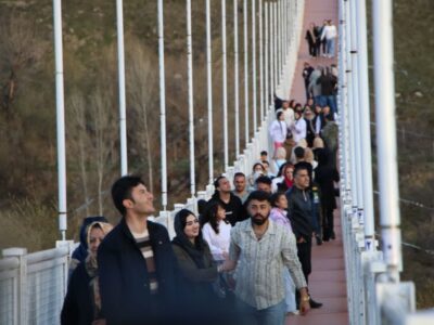 بیش از ۲ میلیون و ۶۰۰ هزار گردشگر در ایام نوروز ۱۴۰۴ به استان اردبیل سفر کردند