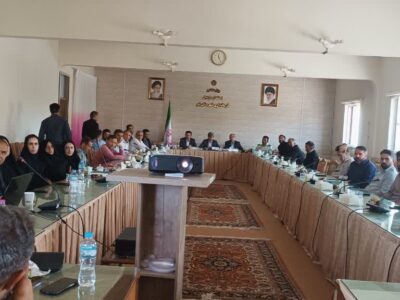 نشست آشنایی با شیوه‌های نوین توسعه کسب و کارهای روستایی با رویکرد گردشگری برگزار شد