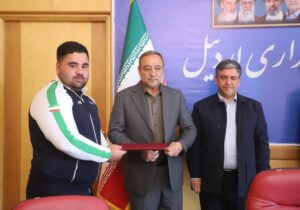 تجلیل از طاها نعمتیمقدم انگیزهای مضاعف برای قهرمانان آینده ورزش اردبیل است
