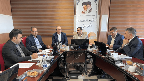 بیش از ۲۲هزار میلیارد تسهیلات به واحدهای اقتصادی پرداخت میشود بیش از ۲۲هزار میلیارد تسهیلات به واحدهای اقتصادی پرداخت میشود