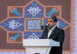 اردبیل امروز همانند دوره صفویه باید نماد وفاق و هم‌گرایی باشد