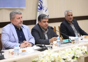 نسل جوان رویکرد حل مسأله را در جامعه تقویت کند